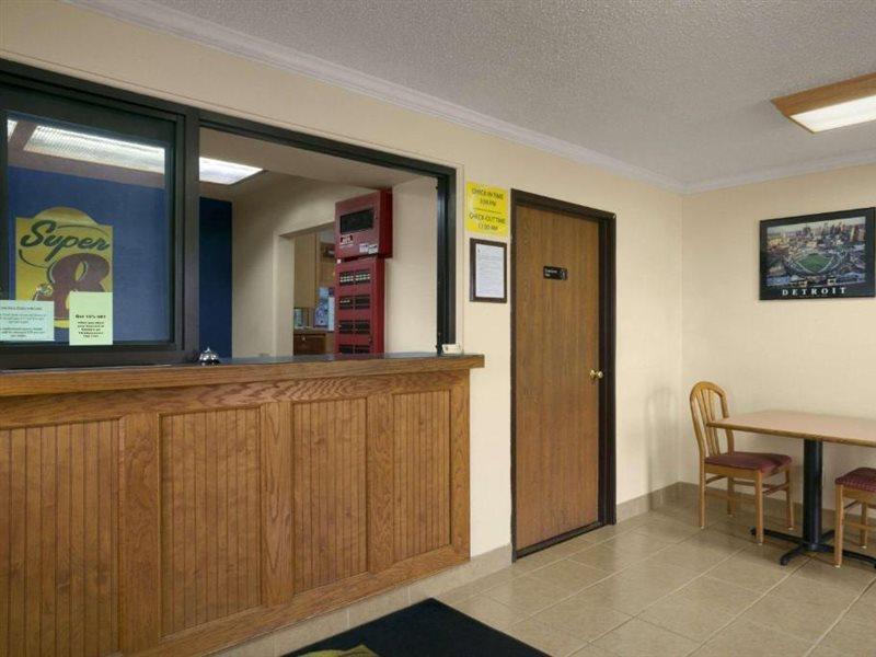 במוטל Super 8 By Wyndham סגינאו מראה חיצוני תמונה