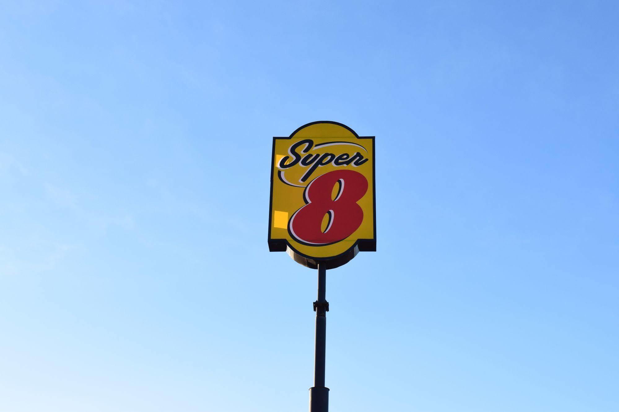 במוטל Super 8 By Wyndham סגינאו מראה חיצוני תמונה